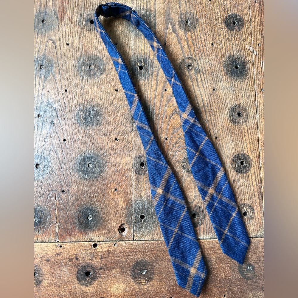 High Quality bow tie by The hill-side brand